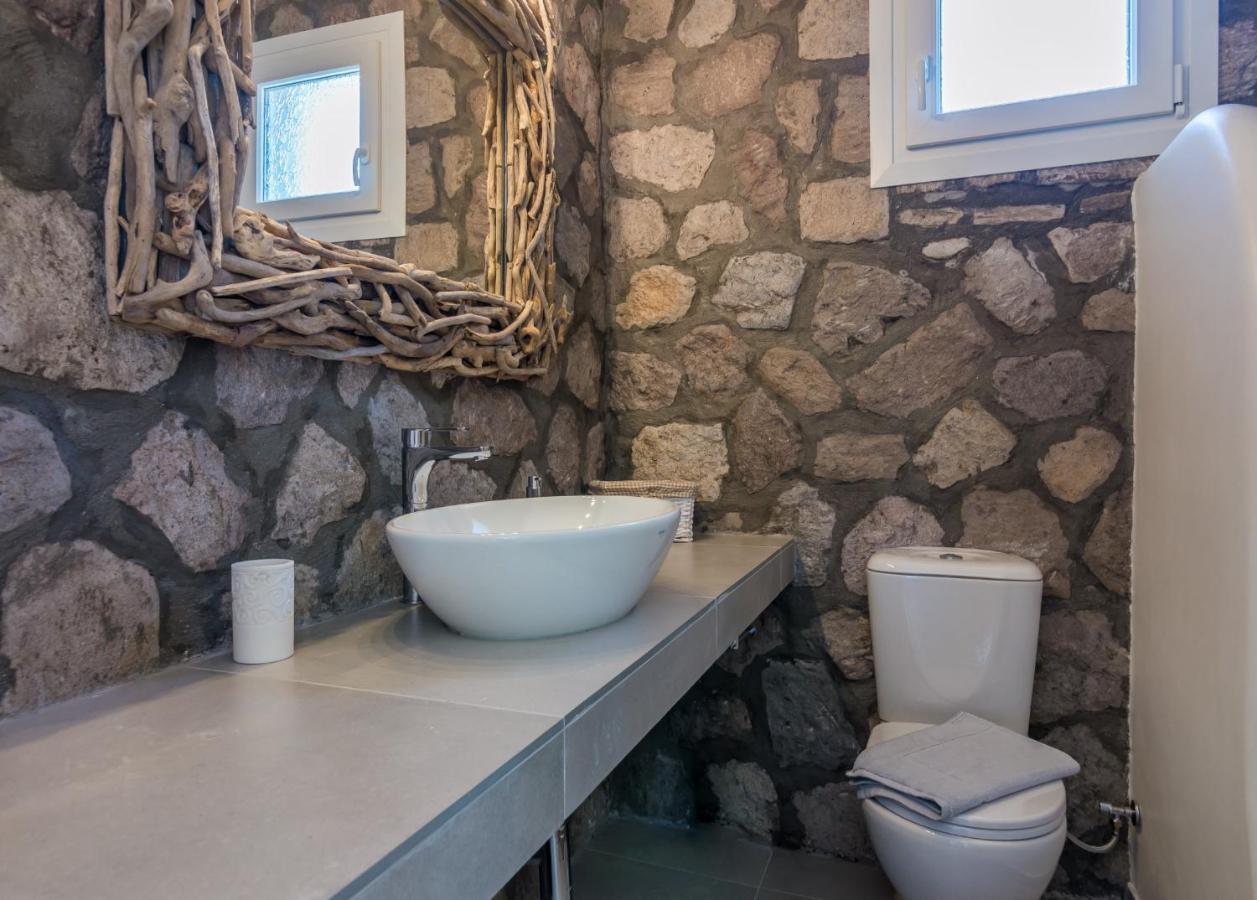 Kristen'S Studio & Apartments Adamantas  Екстериор снимка