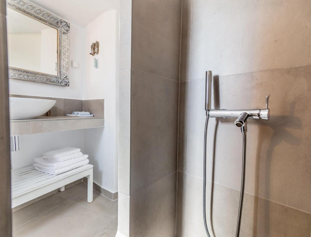 Kristen'S Studio & Apartments Adamantas  Екстериор снимка